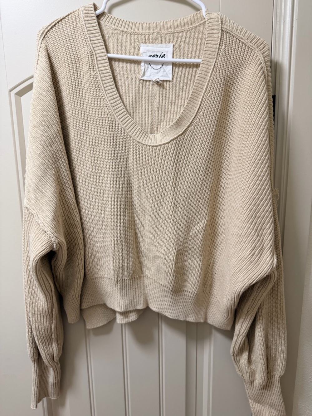 aerie Cream V-Neck Ribbed Knit Sweater